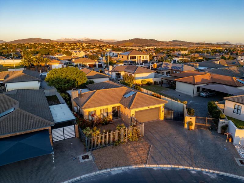3 Bedroom Property for Sale in Sonkring Western Cape